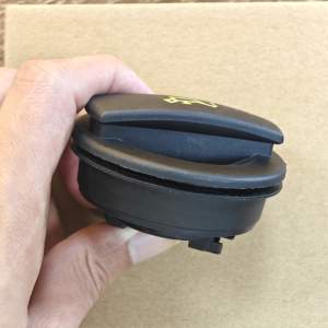 06J103485 Bouchon de remplissage d'huile moteur pour <span class=keywords><strong>Audi</strong></span> A3 A4 A5 Q5 Q7 TT VW Golf Passat Tiguan Jetta 2008-2017 | Remplacement OE - Product Image 5
