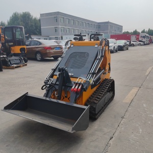 Penjualan pabrikan Crawler kompak selip Steer <span class=keywords><strong>Loader</strong></span> ringan selip Mini Steer <span class=keywords><strong>Loader</strong></span> dengan kecepatan dan keluaran aliran cepat - Product Image 4