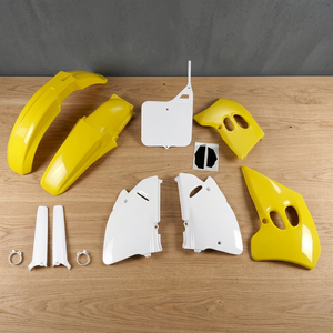Kit Completo in Plastica XFUN OEM per Moto RM 125 1993-1995 Include Cilindro - Spedizione Aerea Made in Italy - Product Image 3