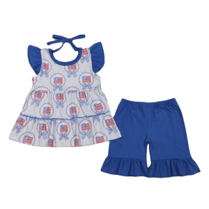 GSSO3296 RTS Ensemble d'été mignon pour petite fille, motif drapeau 4 juillet à rayures bleues, manches volantes, vente en gros pour enfants - Product Image 1