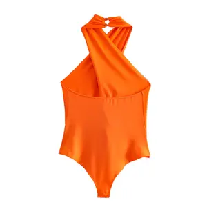 オレンジ色のホルターネックデザイン夏のセクシーなボディコンノースリーブボディスーツ女性用