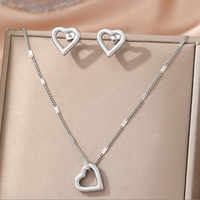 Vente flash - Ensemble collier et boucles d'oreilles avec pendentif en forme de cœur pour femmes, accessoires imperméables pour femmes, bijoux tendance, cadeaux