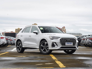 FAW <span class=keywords><strong>Audi</strong></span> Q3 L <span class=keywords><strong>Quattro</strong></span> Édition Collection 45e Anniversaire 35TFSI d'<span class=keywords><strong>occasion</strong></span> de haute qualité, faible kilométrage - Product Image 2