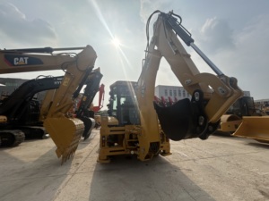 Nueva Retroexcavadora Caterpillar CAT424, Sistema Hidráulico de Alta Resistencia, Equipo de Doble Propósito para Excavación y Carga - Product Image 2