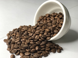 กาแฟดีเทค คั่วบด ผสมอาราบิก้าและโรบัสต้า เมล็ดกาแฟจากโซนลา เวียดนาม 95% เรดเชอร์รี่ ความเปรี้ยวปานกลาง - Product Image 1