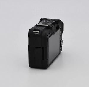 Conçue pour la vidéo — la première caméra à objectifs interchangeables de la série EOS V, la R50 V porte vos Vlogs à un niveau supérieur ! - Product Image 6