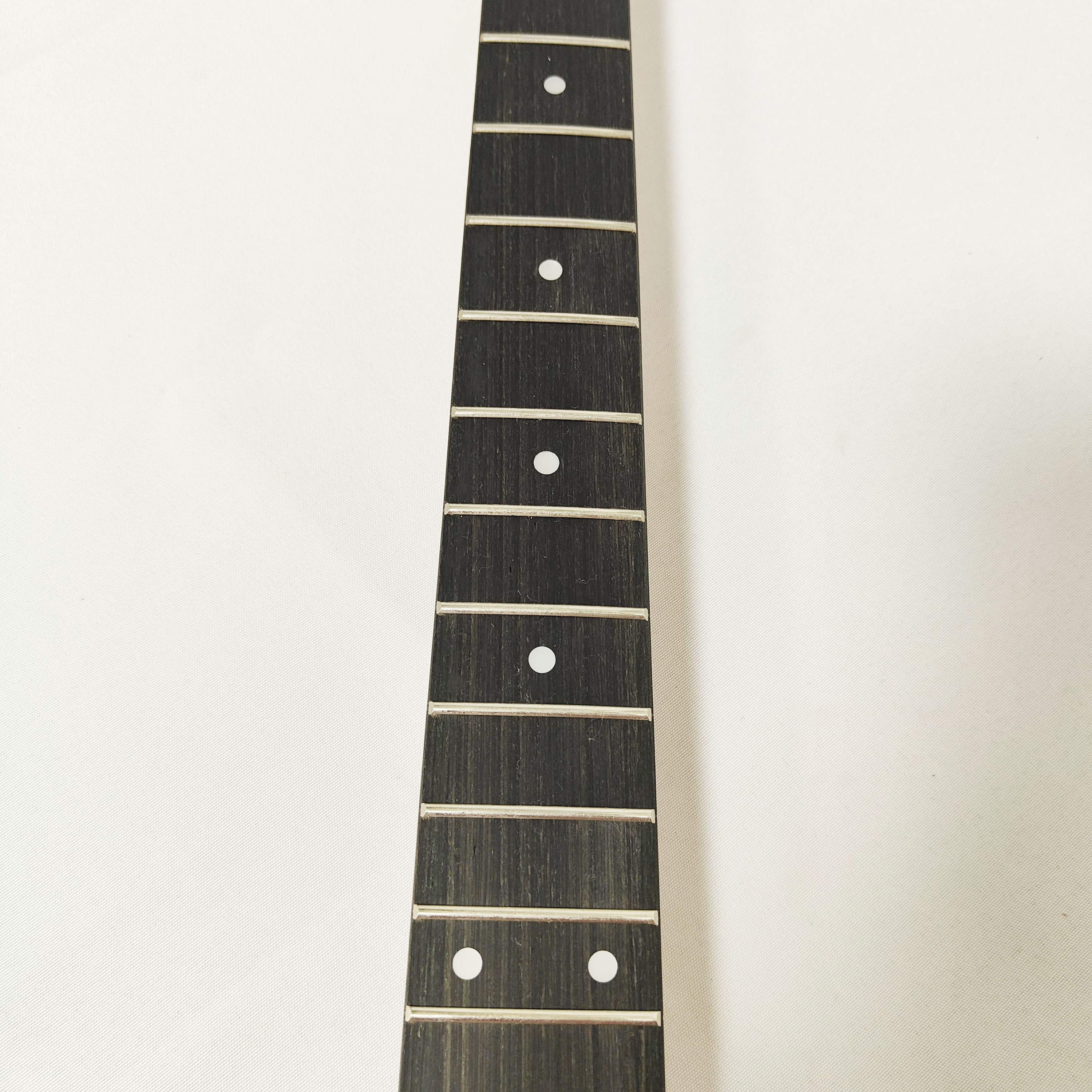 Black: Rosewood fingerboard