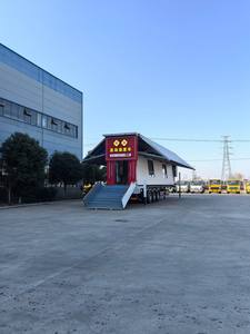 Camión Hotel Móvil <span class=keywords><strong>de</strong></span> 15 Metros 2026 / Camión para Banquetes / Vehículo Móvil para Eventos - Product Image 5