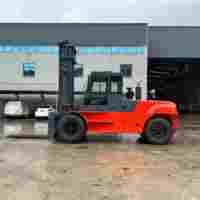 Chariot élévateur diesel 4x4 robuste QINGCHA CPCD160 de 16 tonnes avec déplaceur latéral hydraulique pour usage en usine