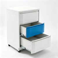 Armoire mobile de laboratoire en acier à trois tiroirs à bords inclinés, couleur bleu et blanc, avec roulettes pour un rangement moderne en laboratoire