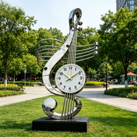 Sculpture Horloge Musicale Moderne Personnalisée en Acier Inoxydable Poli, Statue Artistique Clé de Sol Résistante aux Intempéries pour Espaces Publics Extérieurs