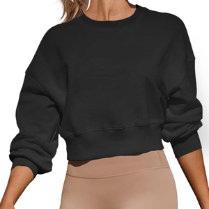 Hauts de sport pour femmes – Sweat-shirts courts à manches longues et col rond en polaire confortable pour femmes - Product Image 1