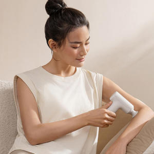 Mijia <span class=keywords><strong>Mini</strong></span> Fascia Gun 3Mini <span class=keywords><strong>pistola</strong></span> de <span class=keywords><strong>masaje</strong></span> muscular portátil Motor silencioso sin escobillas de empuje 3 cabezales masajeadores relajan el cuerpo para <span class=keywords><strong>Xiaomi</strong></span> - Product Image 4