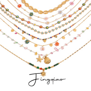 สร้อยคอสแตนเลสสตีลรูปดอกไม้สำหรับผู้หญิง ยี่ห้อ Yueli สไตล์โบฮีเมียน เหมาะสำหรับใส่ไปเที่ยวทะเล งานปาร์ตี้ หรือวันหยุด - Product Image 1