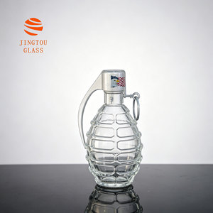 Botella de Vidrio Personalizable de 350 ml con Forma de Granada, Ideal para Guardar Licores, Brandy y Vodka - Product Image 2