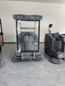 WELIFTRICH <b>Walk</b>-Behind Battery-Powered Burnishing <b>Machine</b> with Cold Water Cleaning 24V100AH - Product Image 4