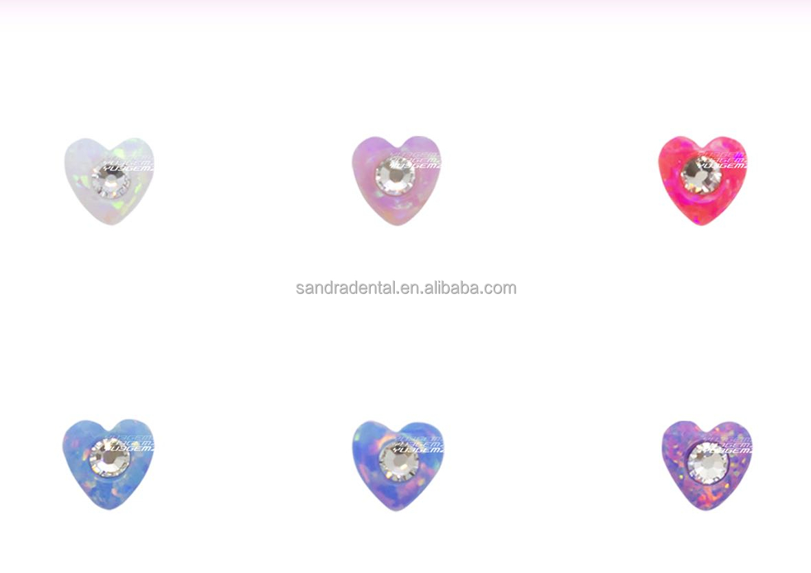 Opale avec diamant