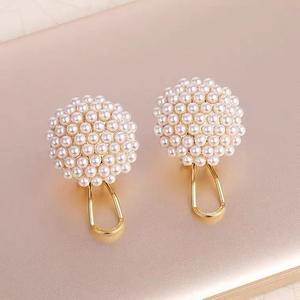 Clip-on Stud <b>Earrings</b> with a Luxurious Feel Small Rice-Shaped Pearl <b>Earrings</b> - Product Image 2