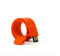 Gelang Slap silikon Logo kustom 16GB 32GB 64GB 128GB 256GB USB Disk untuk hadiah promosi perusahaan