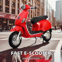 Scooter eléctrico remoto clásico EEC de 3000W directo de fábrica para adultos ciclomotor y motocicleta con batería de aleación de aluminio extraíble rápida