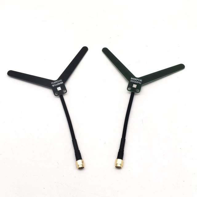 High Gain 2.5dbi Directional FPV for Male PCB Antenna for Portable UAV Drone System GPS 3.3GHz Communication