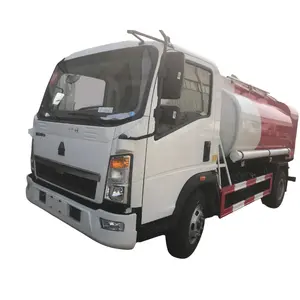 공장 판매 SINOTRUK HOWO 4*2 LHD 10,000L 이동할 수 있는 연료 bowser 트럭 새로운 기름 분배 트럭 휘발유 디젤 엔진 유조선 트럭 가격