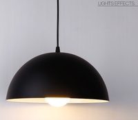Lampe pendante décorative de bar de restaurant moderne en forme de dôme en métal en noir et blanc pour une utilisation au supermarché