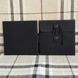 Sobres de Papel Kraft Negro y Marrón para Joyería, Impresión Personalizada, con Botón y Cordón - Product Image 2