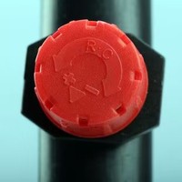 Aspersor de Jardín con Engranaje de 360° y 8 Orificios Ajustables, Modelo Caperucita Roja, para Riego por Goteo