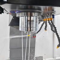Centre d'usinage vertical CNC 4 axes haute précision VMC avec table rotative pour l'ingénierie de précision