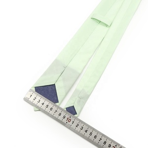 <span class=keywords><strong>Corbata</strong></span> de imitación de Tencel de 7 colores en <span class=keywords><strong>rosa</strong></span>, verde, rojo <span class=keywords><strong>y</strong></span> <span class=keywords><strong>gris</strong></span> - Accesorio versátil <span class=keywords><strong>para</strong></span> trajes, camisas, banquetes, bodas <span class=keywords><strong>y</strong></span> uso diario - Product Image 3