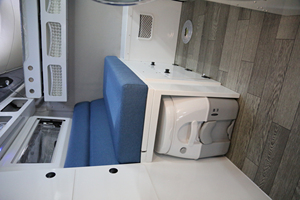 Promotion : <span class=keywords><strong>Camping</strong></span>-<span class=keywords><strong>car</strong></span> compact tout-en-un pour pick-up moderne <span class=keywords><strong>avec</strong></span> espace de couchage, rangements et salle de bain pour l'aventure - Product Image 6