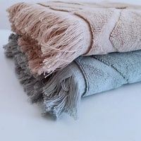 Serviettes turques en relief avec glands Serviette de plage en coton jacquard teint en fil