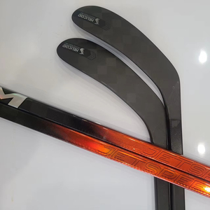 Le Ultime Mazze da Hockey su Ghiaccio di Alta Qualità del 2025 Realizzate in Fibra di Carbonio al 100% e Disponibili all'Ingrosso - Product Image 1