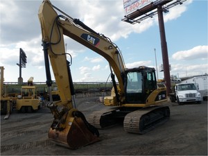 Excavadora de cadenas CAT315D de 15 toneladas usada, pocas horas de trabajo, capacidad de cazo de 0.75m, alta potencia de excavación - Product Image 2