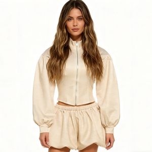 Conjunto de 2 Piezas para Mujer, Otoño, Nuevo Estilo: Falda-Pantalón Sexy con Cierre y Cuello Alto, Corte Ajustado - Product Image 5