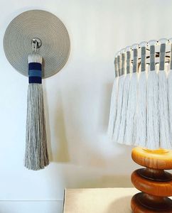 Decorazione da Parete in Macramè con Nappe Fatta a Mano, Nuovo Design Boemo per Arredare Casa e Soggiorno - Product Image 5