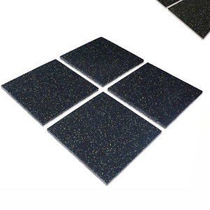 Suelo de Vinilo Antideslizante de Precio Razonable de Fábrica, Instalación con Sistema de Clic para Gimnasios de Crossfit, Protección para Fitness - Product Image 1