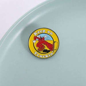 Эмалированная брошь в виде булавки - Product Image 1