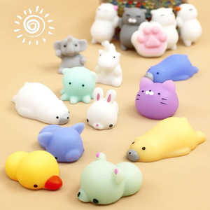 Juguetes Creativos con Temática Navideña, Mini Juguetes Antiestrés de Delfín y Ballena Kawaii, Decoraciones de Oficina, Regalo de Navidad para Niños - Product Image 4