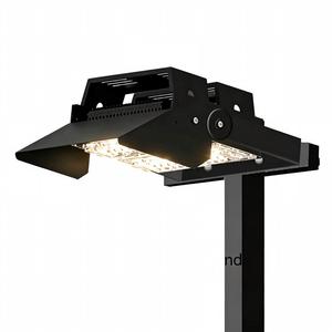 Proveedor OEM al por Mayor de Lámparas LED Antideslumbrantes de 200W para Pistas de Tenis y Pádel, Iluminación para Estadios Deportivos Interiores y Exteriores - Product Image 1