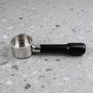 Portafiltro sin Fondo de Acero Inoxidable de Diseño de Lujo Altamente Pulido, Reutilizable y Ecológico de 51 mm para Espresso, 2 Orejas - Café - Product Image 5
