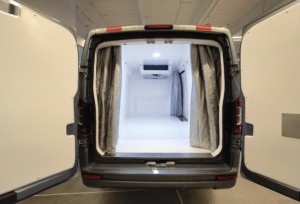 Nueva Camioneta Refrigerada KAMA ES7 2024, Mini Camiones Eléctricos Chinos Euro 6 con Tracción 4x2, Batería de 41.93kWh, Transporte Rápido - Product Image 4