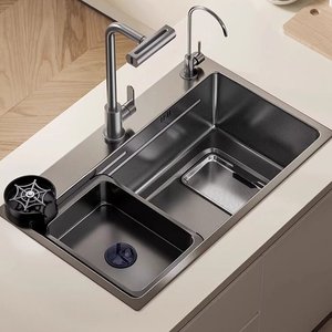 Fregadero de Cocina de Acero Inoxidable con Cascada, Enjuagador de Vasos y Grifo Extraíble, Antirrayas con Diseño de Panal - Product Image 1