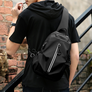 Bolso de Hombro Ligero de Nailon para Viajes Diarios FENRUIEN, Bolso de Pecho para Deportes al Aire Libre, Senderismo, con Carga USB, Impermeable, para Hombre, <span class=keywords><strong>2021</strong></span> - Product Image 1