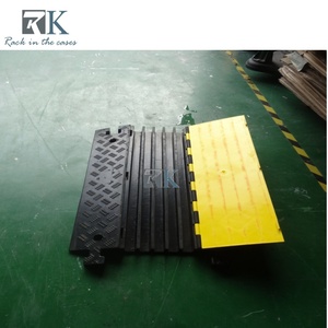 รางเคเบิลยางคุณภาพดี สีเหลืองและสีดำ สำหรับป้องกันสายไฟ - Product Image 4