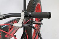 Nouveau design Vélo à pneus larges Shark en gros, cadre en aluminium 26*4.0, 21 vitesses, frein à disque