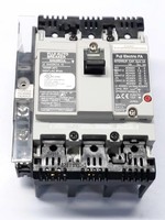 Pemutus Sirkuit 3-kutub Sa53rcul15, 240v 15amp Dengan Aksesori Lengkap PLC Industri: Sensor / Kontaktor /