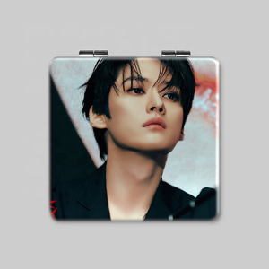 All'ingrosso KPOP Idol randagio bambini ha mangiato Felix Hyunjin Double-face quadrato pieghevole portatile specchio per il trucco - Product Image 4