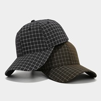 Groothandel op maat gemaakte vintage geruite baseballcap met logo, katoenen ruitpatroon, unisex, gestructureerde pet, verstelbare metalen gesp, geschikt voor buitengebruik